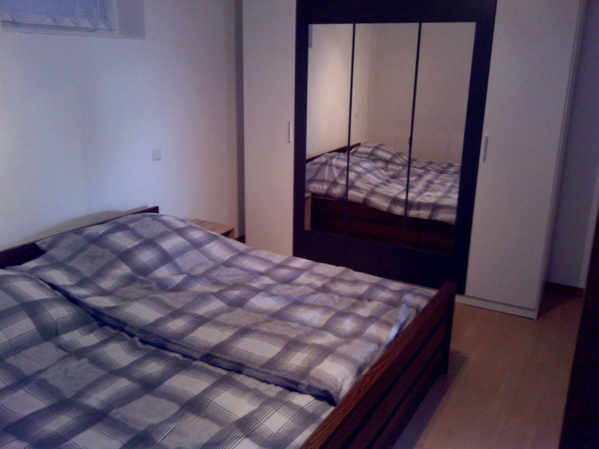 Ferienwohnung Michelt Niederzissen Esterno foto